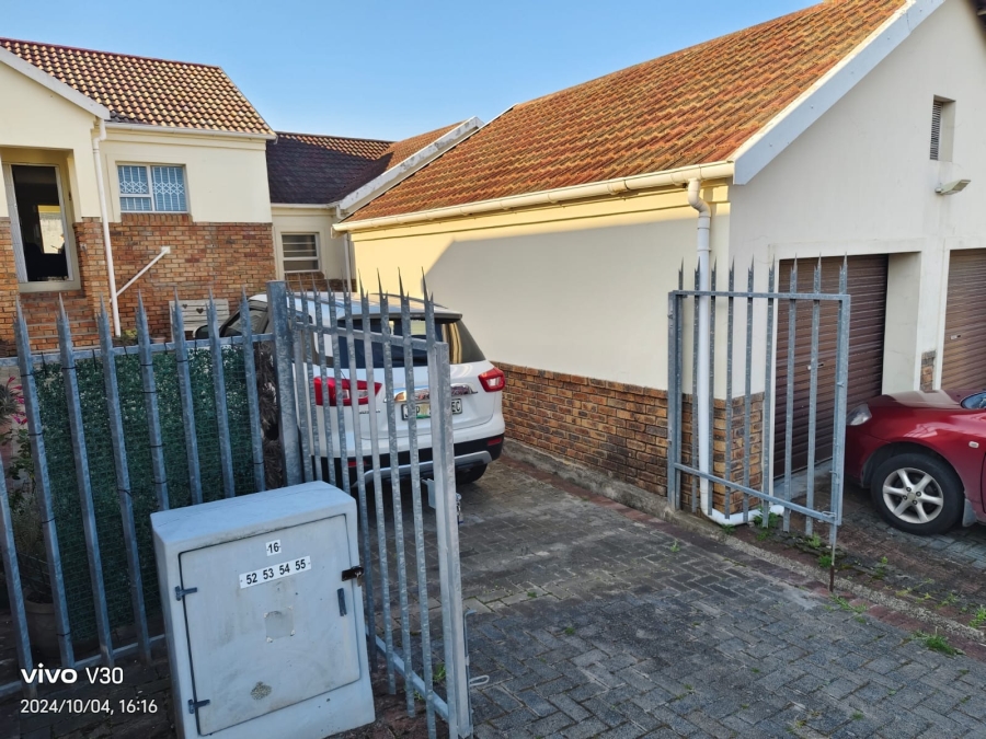 3 Bedroom Property for Sale in Beacon Bay Eastern Cape